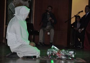 Şiir dinletisini gelenekselleştirdiler